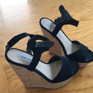 Steve Madden Wedges (black)